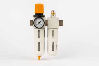 İKİLİ ŞARTLANDIRICI